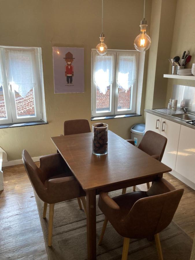Studio Et Appartement La Tete En L'Air 杜柏 外观 照片