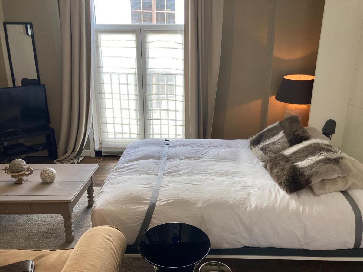 Studio Et Appartement La Tete En L'Air 杜柏 外观 照片