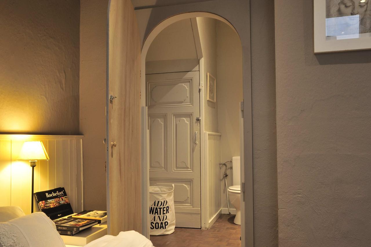 Studio Et Appartement La Tete En L'Air 杜柏 外观 照片